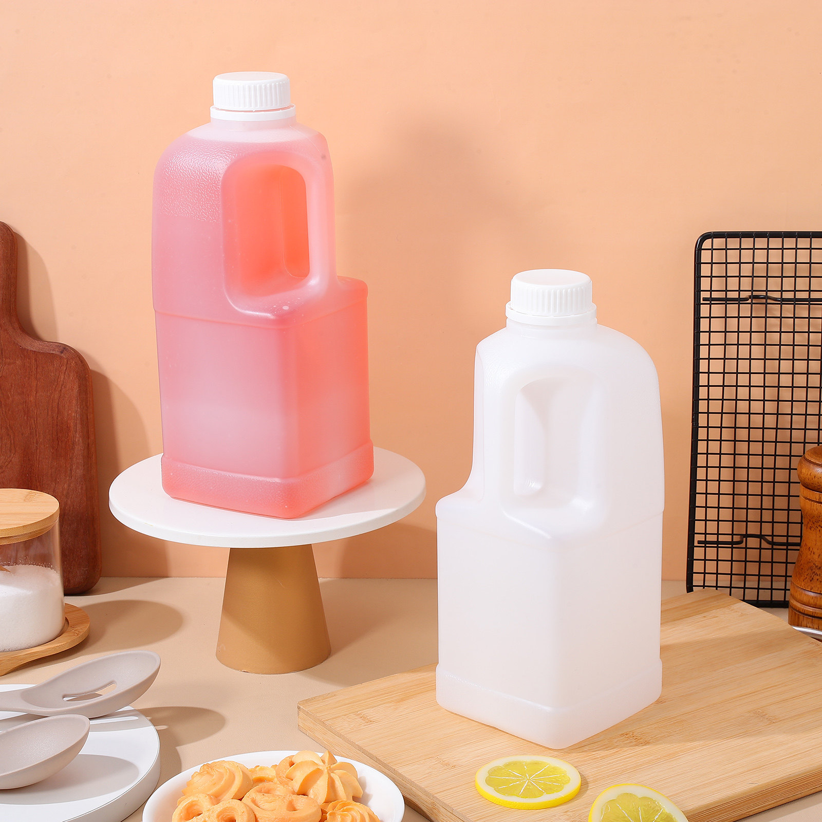 Food Storage Safe - 3個入り 大容量 2ガロン ウォーターストレージジャグ キャップ付き 持ち運びやすいハンドル